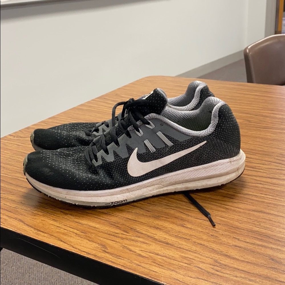 Black Nike trainers